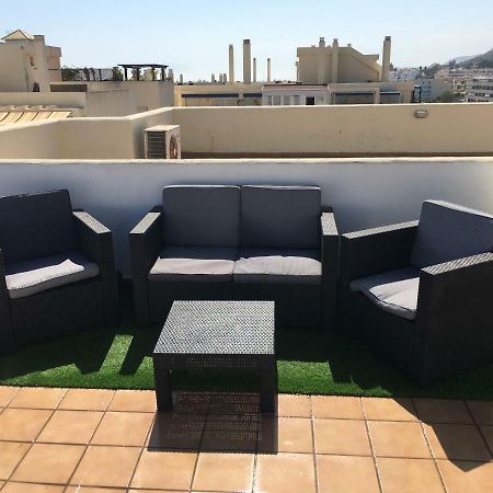 Апартаменты Apartamento Atico A 50 Metros De La Playa Will Ринкон-де-ла-Викториа Экстерьер фото