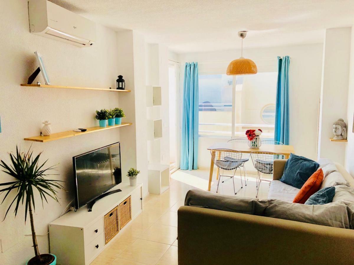 Апартаменты Apartamento Atico A 50 Metros De La Playa Will Ринкон-де-ла-Викториа Экстерьер фото
