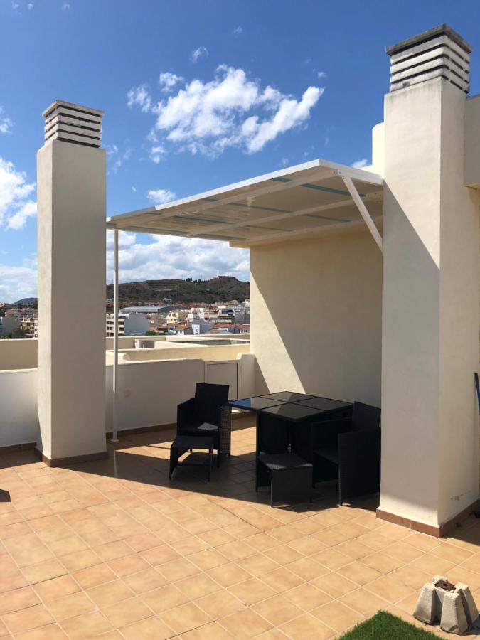 Апартаменты Apartamento Atico A 50 Metros De La Playa Will Ринкон-де-ла-Викториа Экстерьер фото